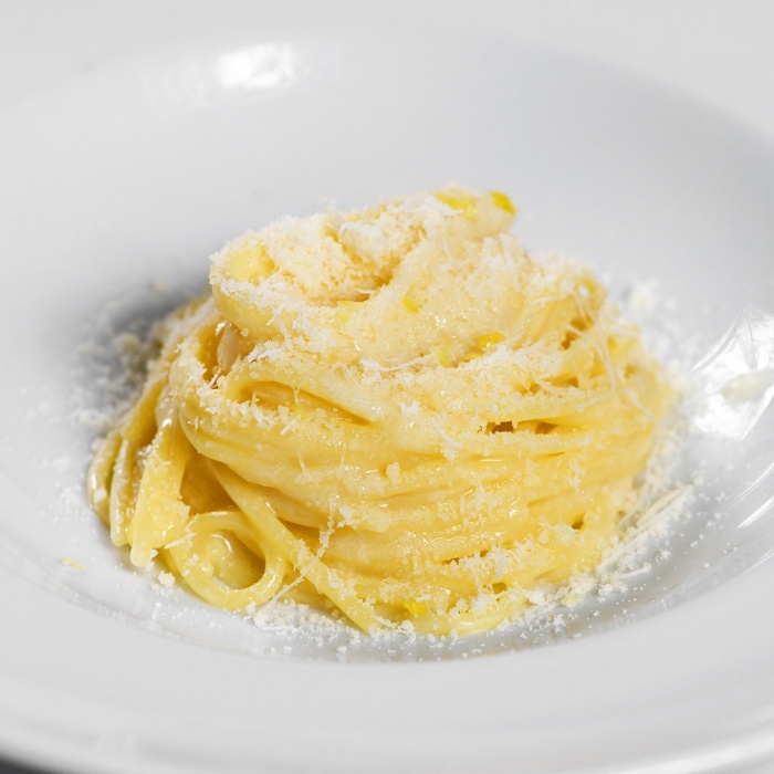 SPAGHETTONI AL LIMONE